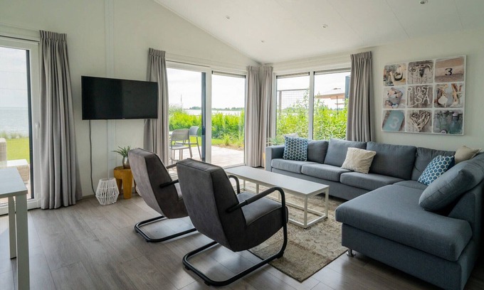 Bovenkarspel Chalet De Esquí | Chalet moderno en el agua del Markermeer