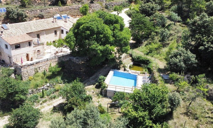 Fuentespalda Cabaña | Casa rural en las montañas con piscina y parque infantil cerca del pueblo