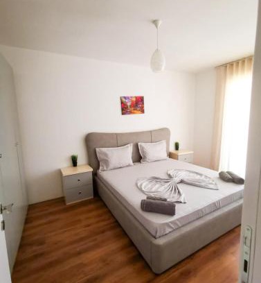 Tirana Apartamento | Modern&Cozy Apartment in Tirana