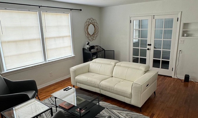 Sebring Cabaña | Modern Cozy Cottage Sebring FL