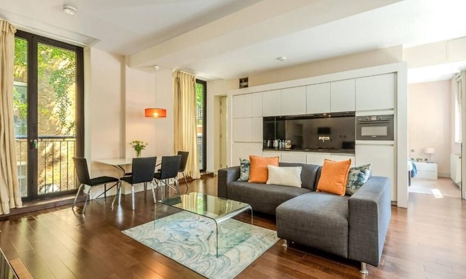 Greenwich West Apartamento | Modern Deluxe Apartment London Greenwich - Great Transport Links