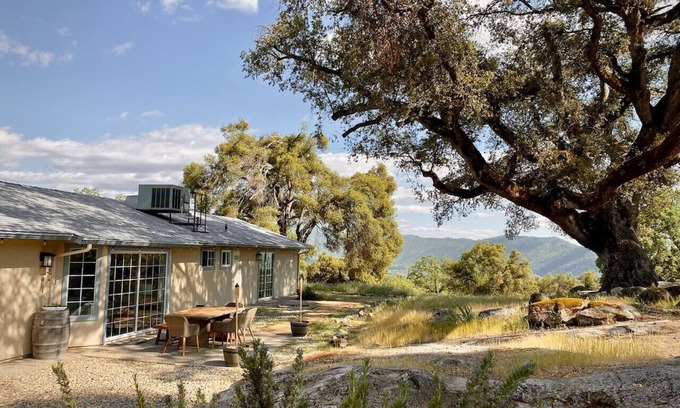 Ahwahnee Casa | Modern Farmhouse by Casa Oso with hot tub/ views
