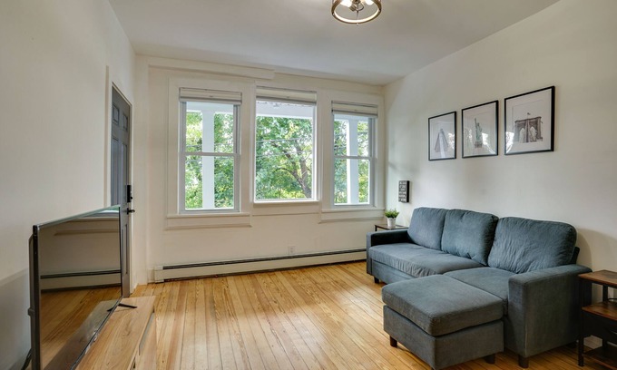 Hastings Apartamento | Modern Hastings-On-Hudson Home Near River!