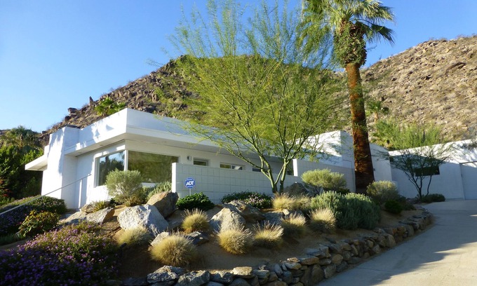 Palm Springs Casa | Retiro moderno de la ladera ++ Privado ++ Grandes vistas ++ Protegido del viento ++ ¡Paraíso!