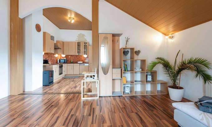 Pinsdorf Casa | Moderna casa de vacaciones en Pinsdorf con jardín