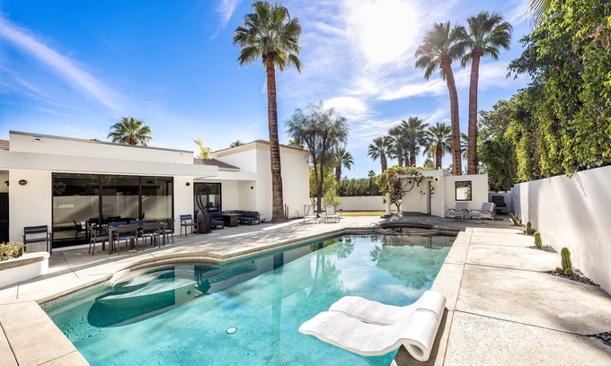 Old Las Palmas Casa | Modern Home with Heated Pool and Hot Tub! Dog Friendly! Firepit!