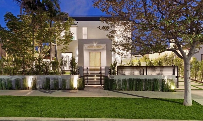 Melrose Villa | Modern Luxury Villa w/ Rooftop