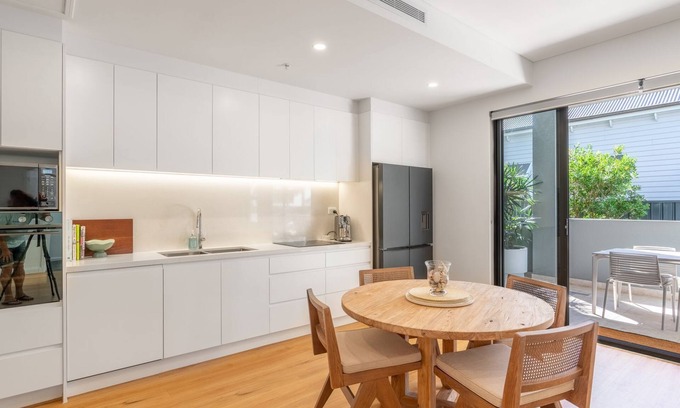Gerringong Apartamento | Modern, newly styled apartment in Gerringong town centre