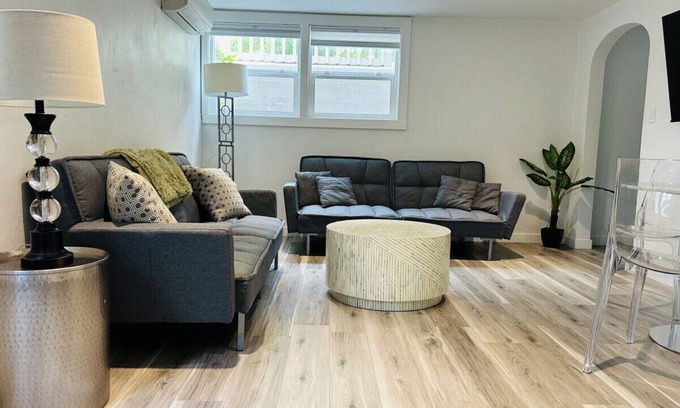 North End Casa | Modern North End Bungalow Downstairs w/Parking!
