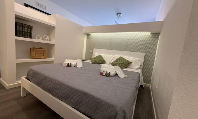 Centro Urbano Apartamento | Modern one-bedroom designer apartment