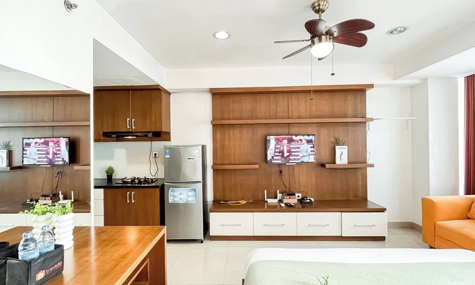 Jatinegara Apartamento | Modern Pop Urban Studio At Tamansari The Hive Apartment