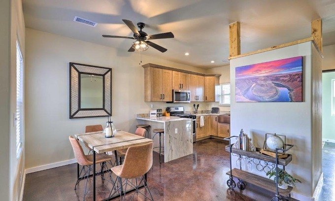 Williams Casa | Modern Retreat 3 Blocks to Dtwn Williams and Rte 66
