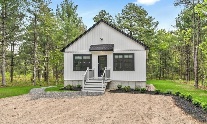 Waterboro Casa | Modern Rustic Cabin - Walk to Lake & Trails - With Fire Pit - Serene Escape