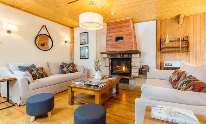 Sixt-Fer-a-Cheval Chalet De Esquí | Chalet rústico moderno, Sixt, cerca de esquí de Samoens, vistas increíbles y senderismo
