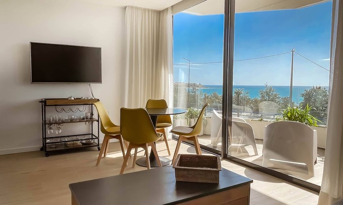 L'Albufereta Apartamento | Modern sea front Sea Waves