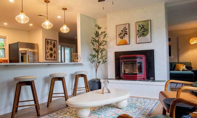 Gloversville Casa | Modern Serene Getaway by GS Lake and ADKs