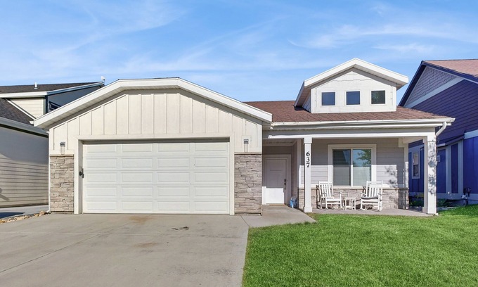 Garden City Casa | ¡Casa moderna y espaciosa con acceso a una piscina compartida cerca del parque estatal Bear Lake!