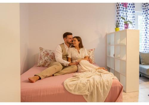 Sector 2 Apartamento | Modern Studio near Iancului Metro with WiFi