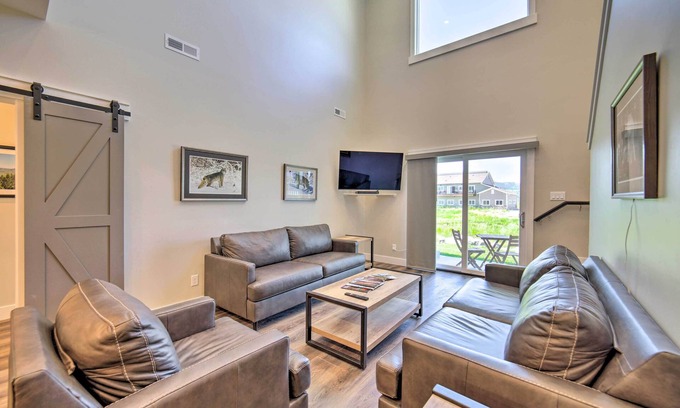 Swan Valley Casa | Modern Swan Valley Townhome w/ Walking Trails
