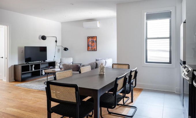 Greenpoint Apartamento | Modern Three Bedroom Brooklyn Condo-Hotel