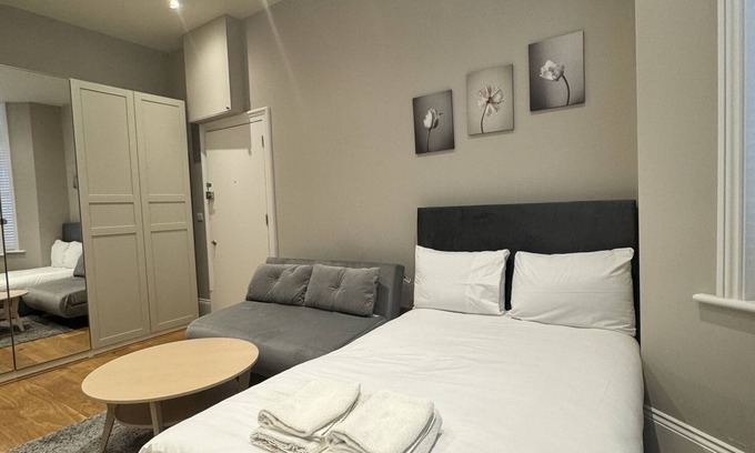 South Hampstead Apartamento | Apartamento-Baño privado-2