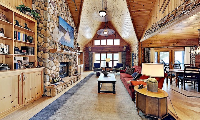 Brill Cabina | Modern & Upscale Executive Home On Long Lake - With that log cabin up north charm- Great fishing and swimming