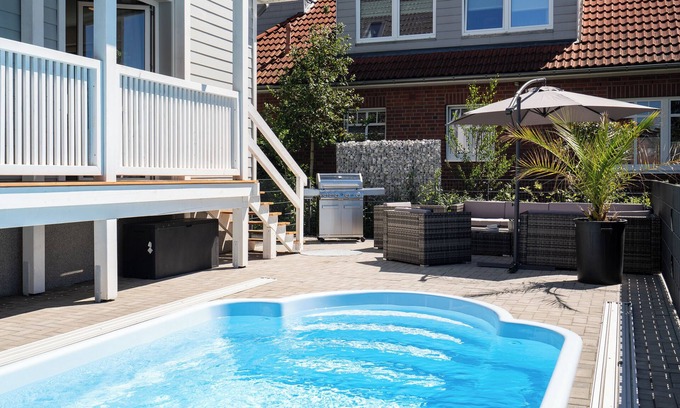 Alttechau Apartamento | Modern vacation apartment with heated pool, balcony and terrace near the Baltic Sea