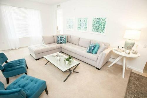 Florida Central Atlantic Coast Casa | Modern Vacation Apartment with a Lake View at Vista Cay Resort VC4816
