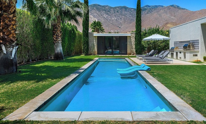 Palm Springs Casa | Modern Villa In Guard-Gated Community, Solar, Lap Pool, Spa, Casita, Pizza Oven