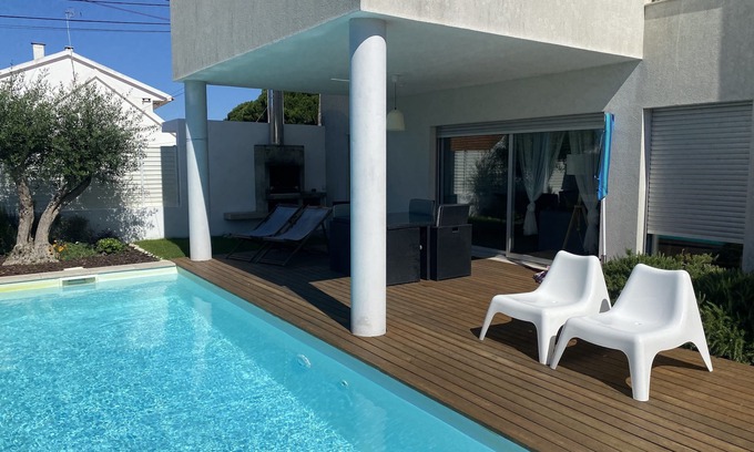Alfarim Villa | Villa moderna con piscina privada cerca de la playa de Meco