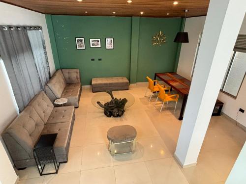 Leticia Casa | Moderna casa en el corazon de Leticia