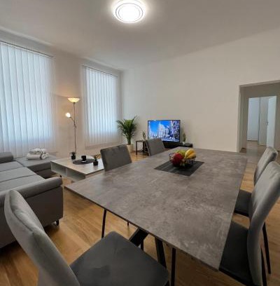 Funfhaus Apartamento | Modernes Juwel in zentraler Lage