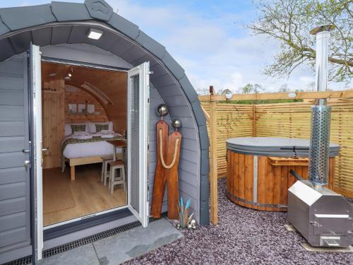 Denbigh Casa | Moel Arthur
