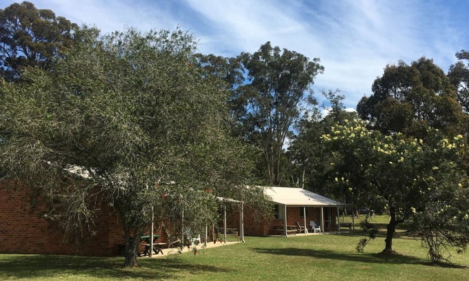 Batemans Bay Cabina | Mogendoura Farm 3 COTTAGES MAX 12 ADULTOS pero 18 personas incluyendo niños