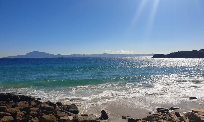 Puerto de la Duquesa Apartamento | "Mohnblume" Stilvoll vollausgestattete Wohlfühlwohnung 300 m zum Naturstrand