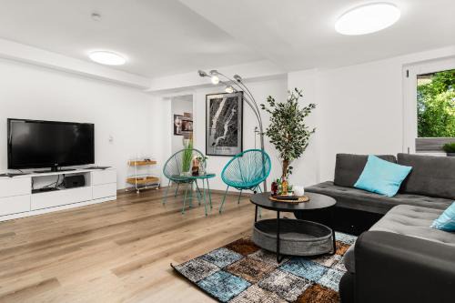 Grundschottel Apartamento | MOLA Apartments-Ferienwohnung für 5 Personen-separater Eingang-Gratis Parkplatz-Terrasse-Grill-Highspeed WLAN-auch für Langzeit geeignet