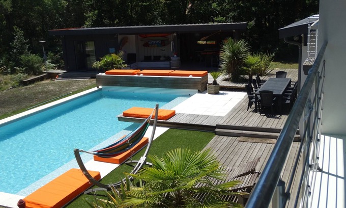 Moliets-et-Maa Villa | Moliets, villa de 6 dormitorios con piscina climatizada, casa de la piscina, cerca del océano