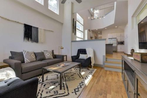 South Nashville Casa | Moments on Moore