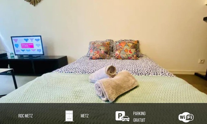 Plantieres Queuleu Apartamento | Mon Paisible Rez de chaussé Metz Wifi Parking Un-Séjour-à-Part