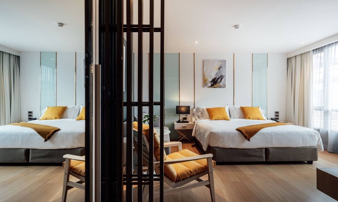 Huai Khwang Hotel | Montana Hotel & Residence