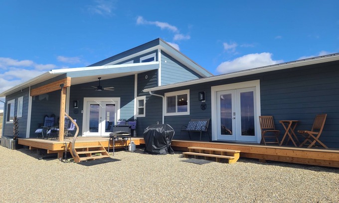 Stevensville Casa | Montana Retreat : Unit A&B