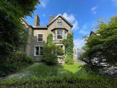 Buxton Casa | Montclair