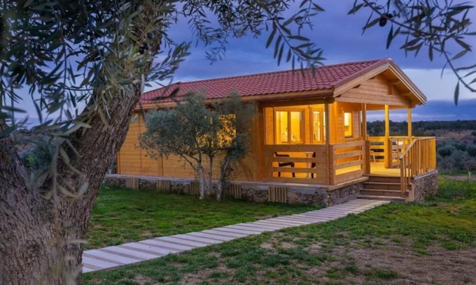 Almodovar e Graca dos Padroes Casa | Monte Beato - Bunglow 4