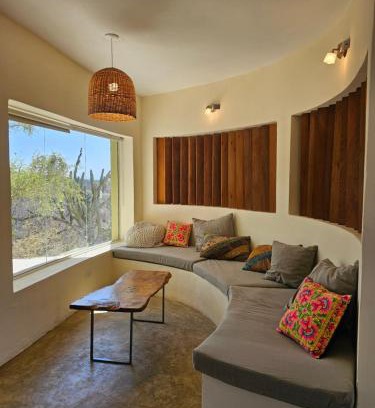 Coneta Casa | MONTE ZION