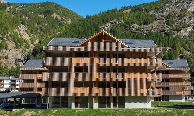 Saas Grund Hotel | Montela Apartment-Hotel & Resort