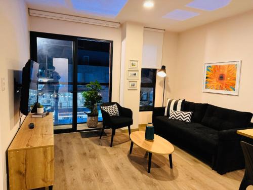 Santiago de Surco Apartamento | MONTERRICO POLO APARTS #17 - Dpto de estreno con Balcón Frente Embajada USA