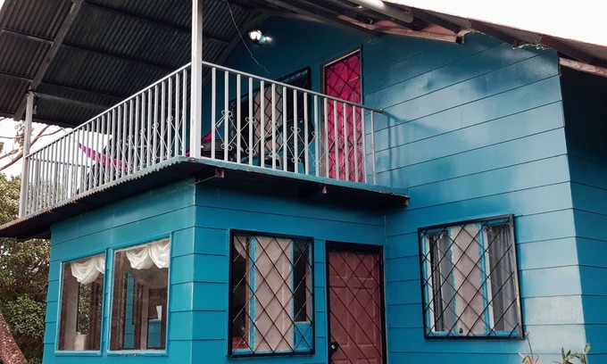 Santa Elena Casa | MONTEVERDE - ¡Casa cómoda, bien equipada en bosques con vista!