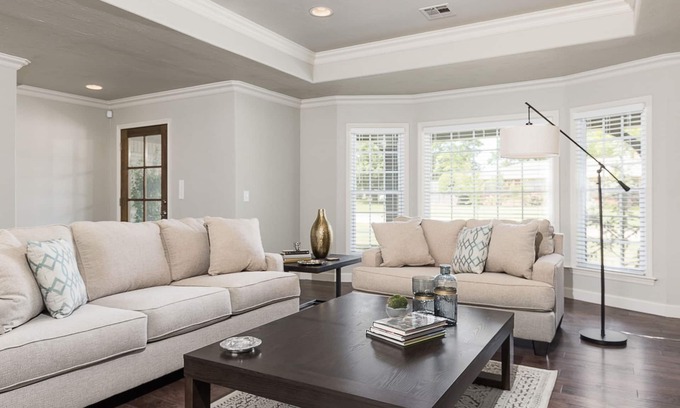 Central Oklahoma City Casa | Mensual 5 estrellas OKC / Nichols Hills Brand New Home