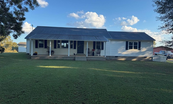 Horton Casa | Moo Moo Meadows - Great Location - 4 bedrooms - Sleeps 12