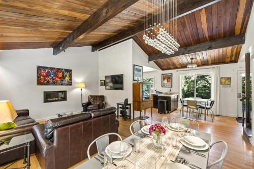 Monte Rio Casa | Moondance